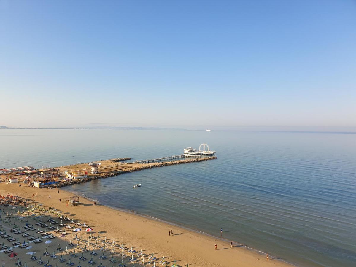 Perandor Beach Durrës Eksteriør bilde